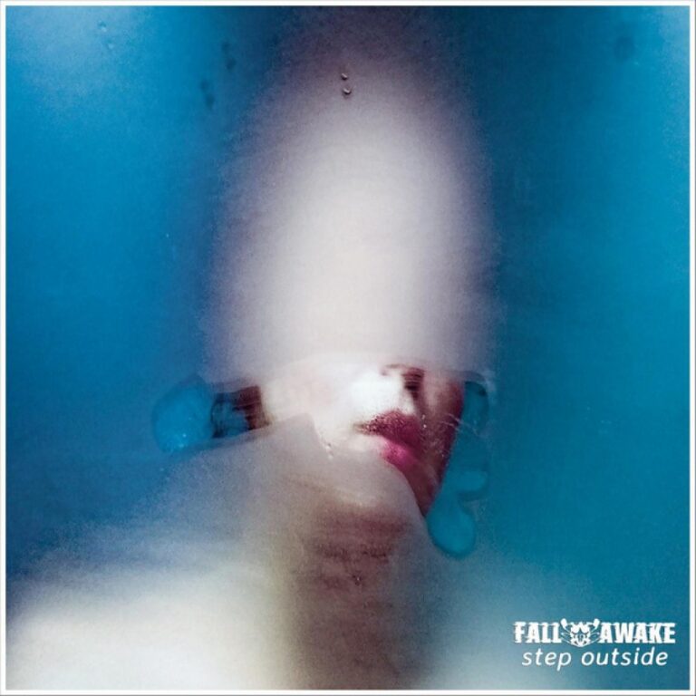 Review: Fall Awake – Step Outside